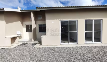 Casa em condomínio fechado no Altos dos Jerivás - segurança, conforto e qualidade de vida!