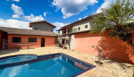 Casa com 3 dormitórios à venda, 246 m² por R$ 1.400.000,00 - Jardim Maristela - Atibaia/SP