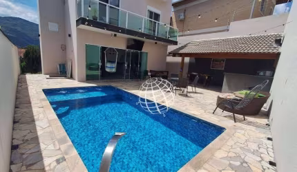 Casa com 3 dormitórios à venda, 202 m² por R$ 1.350.000,00 - Jardim Maristela - Atibaia/SP