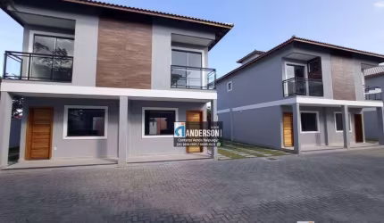 Excelente duplex a 500m da praia!