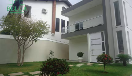 Luxuosa Casa de 2 Andares no City America com piscina e espaço gourmet