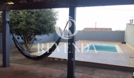 Casa à venda, no bairro Granada, UBERLANDIA - MG