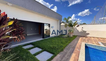 Casa em Senador Canedo com 4 suítes