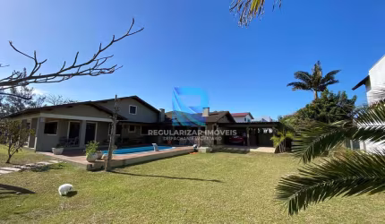 Casa à venda no bairro Praia Real - Torres/RS