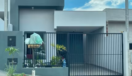 Casa com 2 quartos à venda na Aparecido da Silva, 201, Residencial Parque do Vale, Ibiporã por R$ 230.000