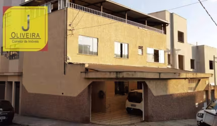 Casa com 3 dormitórios à venda por R$ 460.000,00 - Santa Terezinha - Juiz de Fora/MG