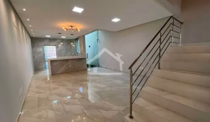Casa Geminada à venda, 3 quartos, 1 suíte, 2 vagas, DAS FONTES - Ipatinga/MG