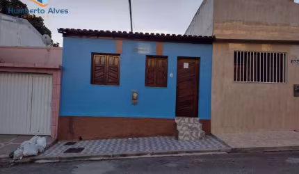 Casa com 4 dormitórios à venda, 90 m² por R$ 250.000,00 - Guarani - Vitória da Conquista/BA