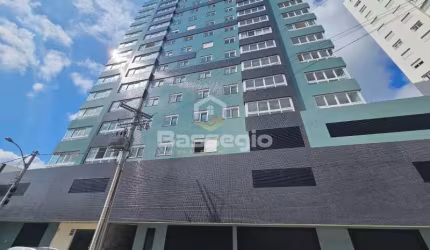 APARTAMENTO COM VISTA ETERNA PARA A LAGOA