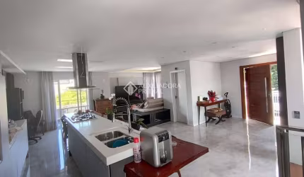 Casa com 3 quartos à venda na Itajuba, 2790, Itajubá, Barra Velha, 251 m2 por R$ 2.210.000