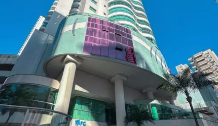 Apartamento com 3 quartos à venda na Rua 1131, 101, Centro, Balneário Camboriú, 139 m2 por R$ 3.390.000