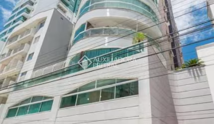 Apartamento com 2 quartos à venda na Rua 1301, 361, Centro, Balneário Camboriú, 100 m2 por R$ 1.600.000