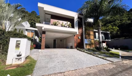 Casa em condomínio fechado com 5 quartos à venda na Artur Torquarto Batista, 380, Fazendinha, Itajaí por R$ 6.500.000