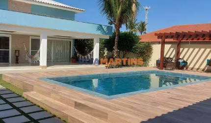 Casa com 3 dormitórios à venda nas Palmeiras com 210 m² por R$ 2.200.000,00
