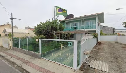 Casa em Barreiros, São José/SC