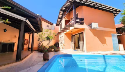 Casa com 4 dormitórios à venda, 231 m² por R$ 1.700.000,00 - Santa Mônica - Florianópolis/SC