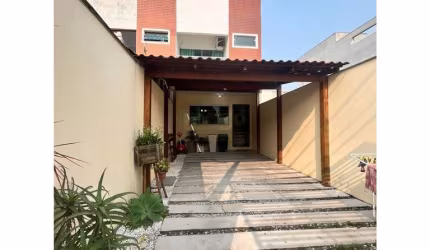 Sobrado para Venda no bairro Santa Regina em Camboriú, 2 quartos sendo 2 suítes, 1 vaga, 91 m² de área total, 91 m² privativos,