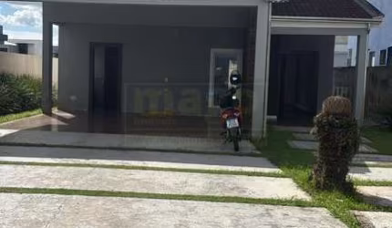 Casa para Locação Anual no bairro Cedros em Camboriú, 3 quartos sendo 3 suítes, 4 vagas, Semi-Mobiliado,