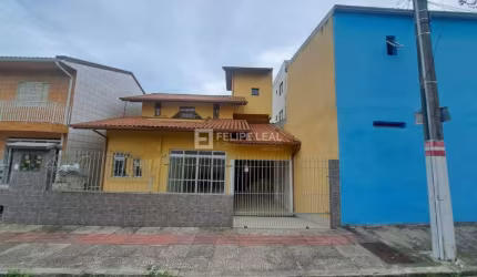 Casa em Bela Vista  -  São José