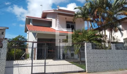 Casa em Areias - São José, SC