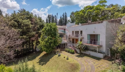 Casa a venda com 4 suítes e vista espetacular - Condomínio San Conrado - Sousas - Campinas.