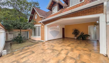 REMAX VENDE Casa térrea com piscina , 4 quartos, sendo 1 suíte, 4 vagas, 189M² - R$982.00,00, Jardim Eulina, Campinas/SP
