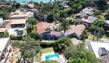 Casa de Alto Padrão no Condomínio Aldeia da Praia na Praia do Morro, Guarapari, ES