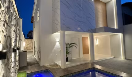 Linda Casa Projetada na Sapiranga.