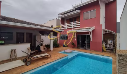CASA SOBRADO COM TRÊS QUARTOS A VENDA NO BAIRRO PARQUE BRASIL 500- COND. OKINAWA - PAULÍNIA SP