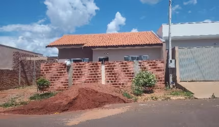 Oportunidade!! Casa 03 dormitórios, valor diferenciado. VENDA ABAIXO DO VALOR DE MERCADO!