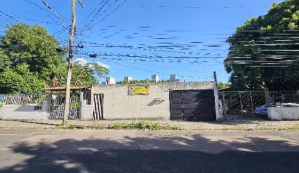 Oportunidade!! Casa 02 dormitórios, valor diferenciado. VENDA ABAIXO DO VALOR DE MERCADO!