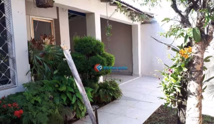 Casa no Centro Ideal p/Escritórios ou Consultórios