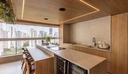 Apartamento de 228 m ² ,  semi-mobiliado com 4 suítes a venda no Park House Flam