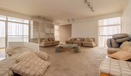 Apartamento tipo para venda com 3 quartos, sendo 1 suíte, 228m²
