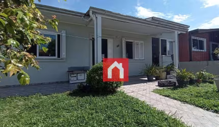 Casa com 3 dormitórios à venda, 180 m² por R$ 650.000,00 - Imigrante - Farroupilha/RS