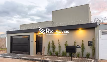Casa à venda, 3 quartos, 3 suítes, 2 vagas - Bairro NOVO MUNDO, Uberlândia MG