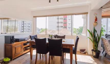 Apartamento com 3 quartos , 2 vagas e 123m² à venda em Cristo Redentor, Porto Alegre.