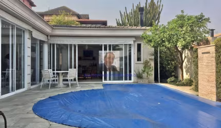 Vende-se Casa 4 suítes, Área Gourmet no Alphaville 5.