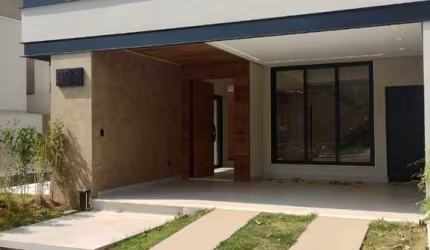 À Venda: Imóvel com Área Gourmet e Piscina em condominio Alto do Itaici