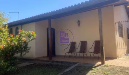 Casa Térrea com uma localização super privilegiada.