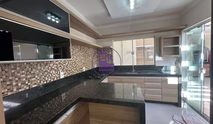 Excelente casa em condomínio no Heimtal