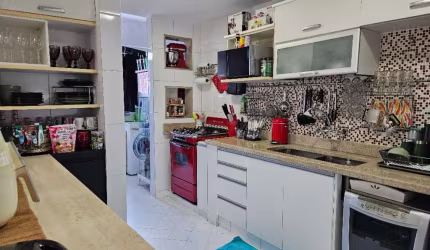 Apartamento na Barra da Tijuca - 4 Quartos, 1 Suíte, 2 Salas, 4 Banheiros, 2 Vagas, 161m² - Sol da Manhã, Reformado, Condominio Nova Ipanema