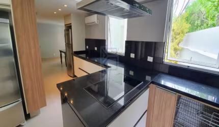 Casa de Luxo na Barra da Tijuca - Condomínio Nova Ipanema: 6 quartos, 6 suítes, 4 salas, 8 banheiros, 4 vagas, 751m² - Segurança e privacidade!