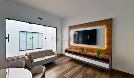 Casa à venda, 2 quartos, 2 suítes, 4 vagas, Parque das Laranjeiras - Uberaba/MG
