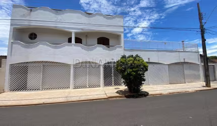 Casa 6 quartos - Parque das Américas