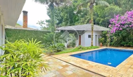 Casa 4 dormitórios codigo: 107932