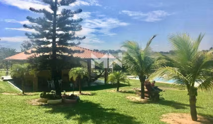 Chácara à venda, 3 quartos, 1 suíte, Chácara Maracajás - Salto/SP