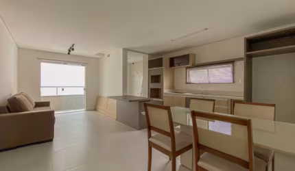 Apartamento para Venda em Blumenau, Garcia, 3 dormitórios, 1 suíte, 2 banheiros, 2 vagas