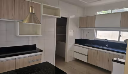 CASA DUPLEX SEMI MOBILIADA LOCAÇÃO