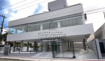 Predio no bairro cordeiros, Cordeiros, Itajaí - SC